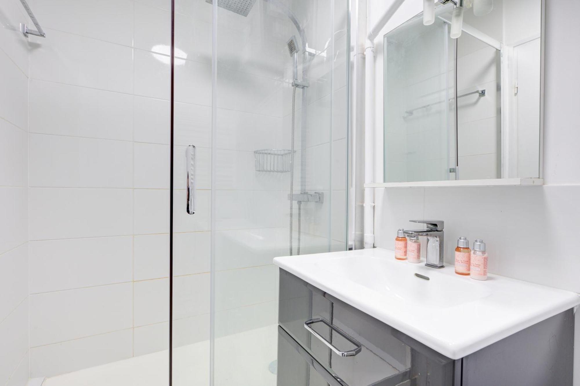 4 Personnes Charmant Appartement Paris 13Eme Luaran gambar